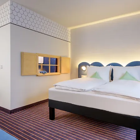 Ibis Styles Leipzig Hotel 3*
