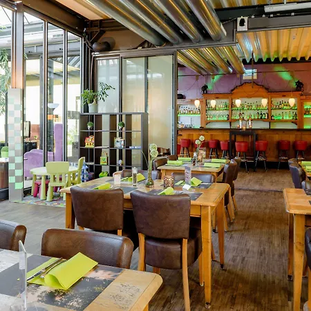 Ibis Styles Leipzig Ξενοδοχείο Radefeld