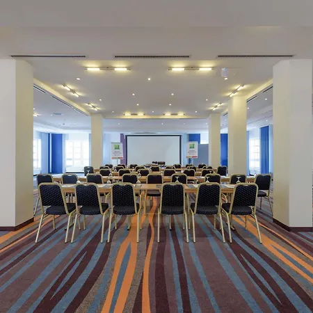 Hotel Ibis Styles Leipzig 3*