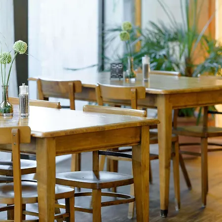 Hotel Ibis Styles Leipzig 3*